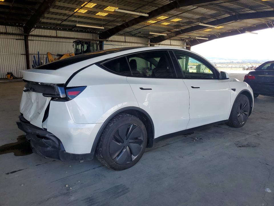 2026 Tesla Model y VIN 7SAYGDEE5TF349139 COPART salvage auction — REAR END, Salvage Title, sold $25,750 on 2026-07-23 (photo 3)