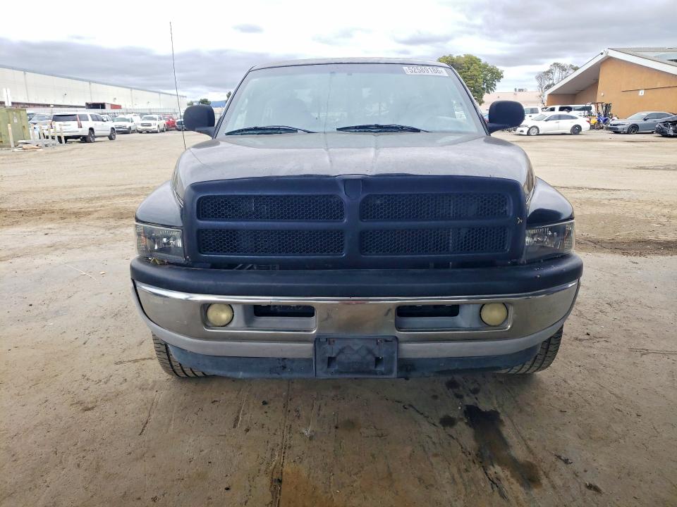 2001 Dodge Ram VIN 3B7HC13YX1G196348 COPART salvage auction — FRONT END, Ca - Salvage Acquisition Billofsale, sold $250 on 2026-07-09 (photo 5)
