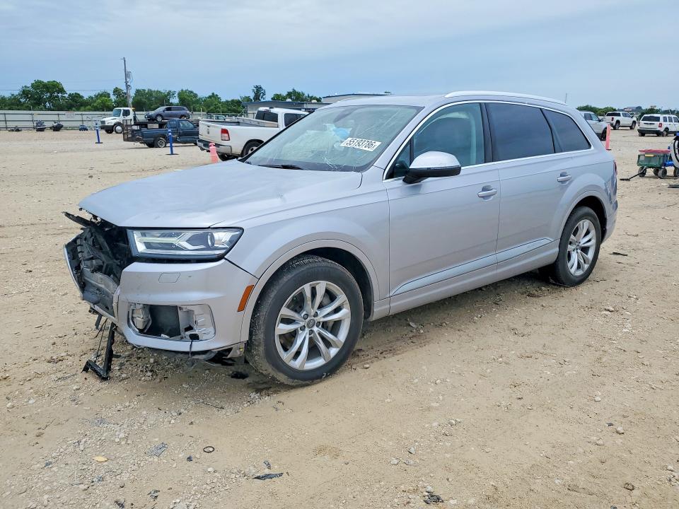 2017 Audi Q7 VIN WA1AAAF75HD014762 COPART salvage auction — FRONT END, Tx - Salvage Vehicle Title, sold $2,400 on 2026-07-09 (photo 1)