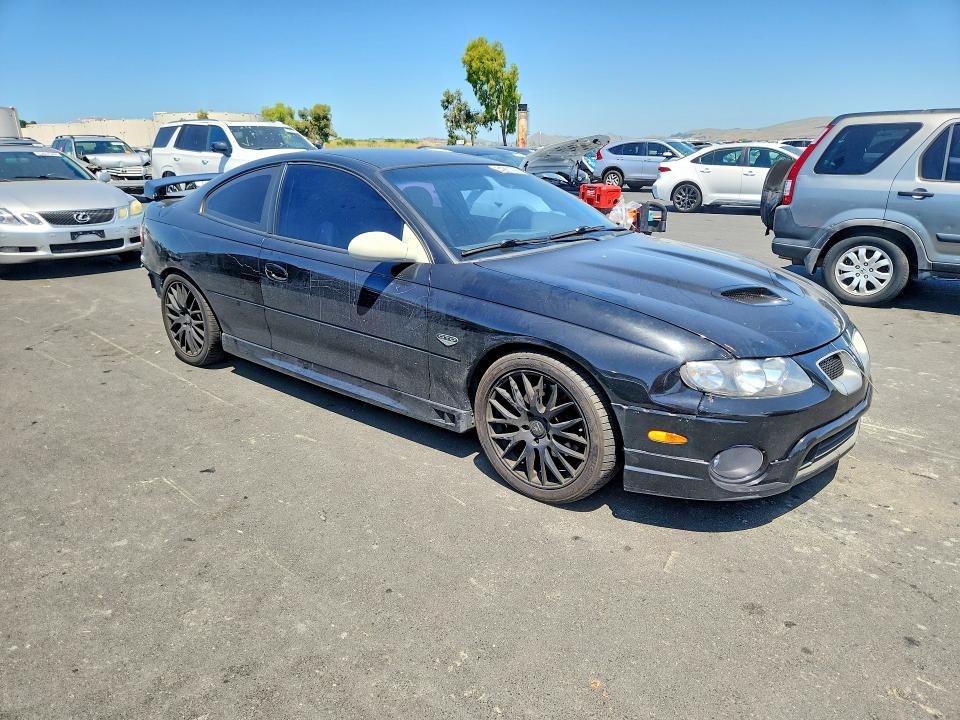2005 Pontiac Gto VIN 6G2VX12U05L354489 COPART salvage auction — REAR END, Id - Salvage Certificate Of Title, sold $4,000 on 2026-07-20 (photo 4)
