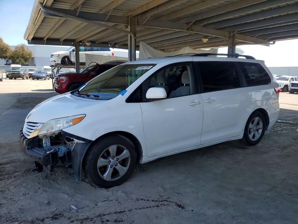 2015 Toyota Sienna VIN 5TDKK3DCXFS682058 COPART salvage auction — FRONT END, CA - SALVAGE CERTIFICATE, sold $1,850 on 2026-07-28 (photo 1)