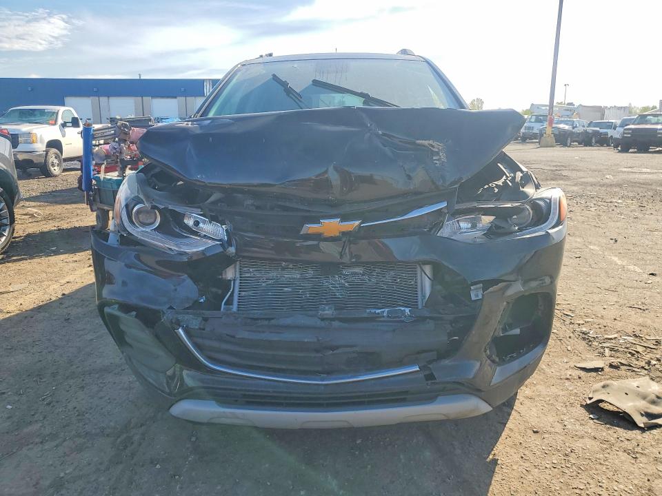 2020 Chevrolet Trax VIN KL7CJPSBXLB327092 COPART salvage auction — FRONT END, Mi - Certificate Of Title, sold $1,850 on 2026-07-17 (photo 5)