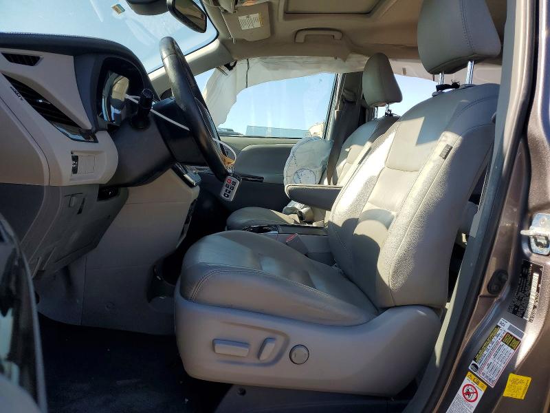 2019 Toyota VIN 5TDYZ3DC0KS979985 COPART salvage auction — SIDE, Ks - Cert Of Title-Salvage, sold $5,100 on 2026-07-02 (photo 7)