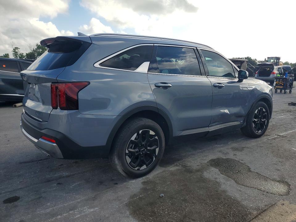 2025 Kia Sorento VIN 5XYRL4JC2SG332713 COPART salvage auction — SIDE, FL - CERT OF TITLE SLVG REBUILDABLE, sold $14,400 on 2026-07-23 (photo 3)
