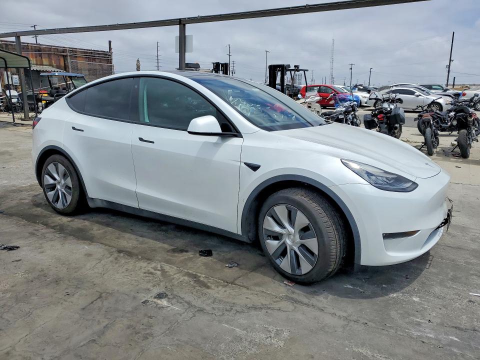 2020 Tesla Model y VIN 5YJYGDEE0LF031894 COPART salvage auction — FRONT END, Ca - Salvage Certificate, sold $8,500 on 2026-07-08 (photo 4)