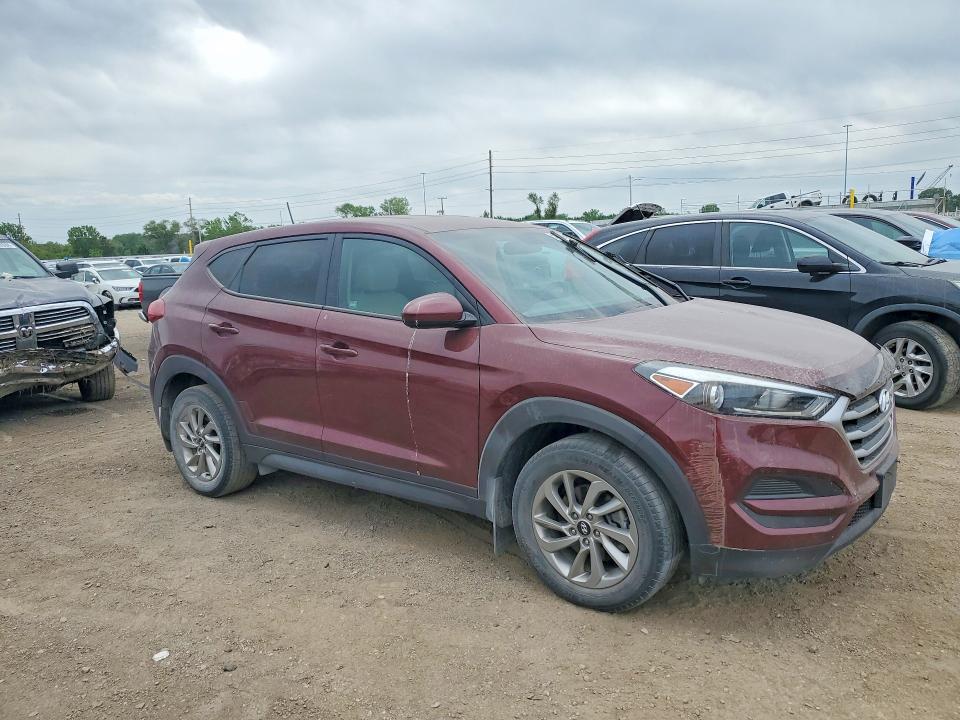 2017 Hyundai Tucson VIN KM8J23A48HU441702 COPART salvage auction — HAIL, Ia - Cert Of Title-Salvage Title, sold $3,100 on 2026-07-10 (photo 4)