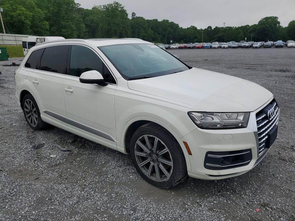 2017 Audi Q7 VIN WA1VAAF78HD015230 COPART salvage auction — MECHANICAL, Sc - Dealer Only Clean Title (P), sold $7,500 on 2026-07-24 (photo 4)