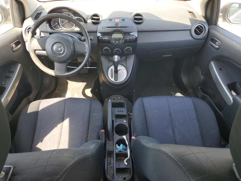 2014 Mazda 2 VIN JM1DE1KZ5E0179034 COPART salvage auction — MINOR DENT/SCRATCHES, Ca - Dis/Dlr/Exp Only Clean Title, sold $775 on 2026-07-10 (photo 8)