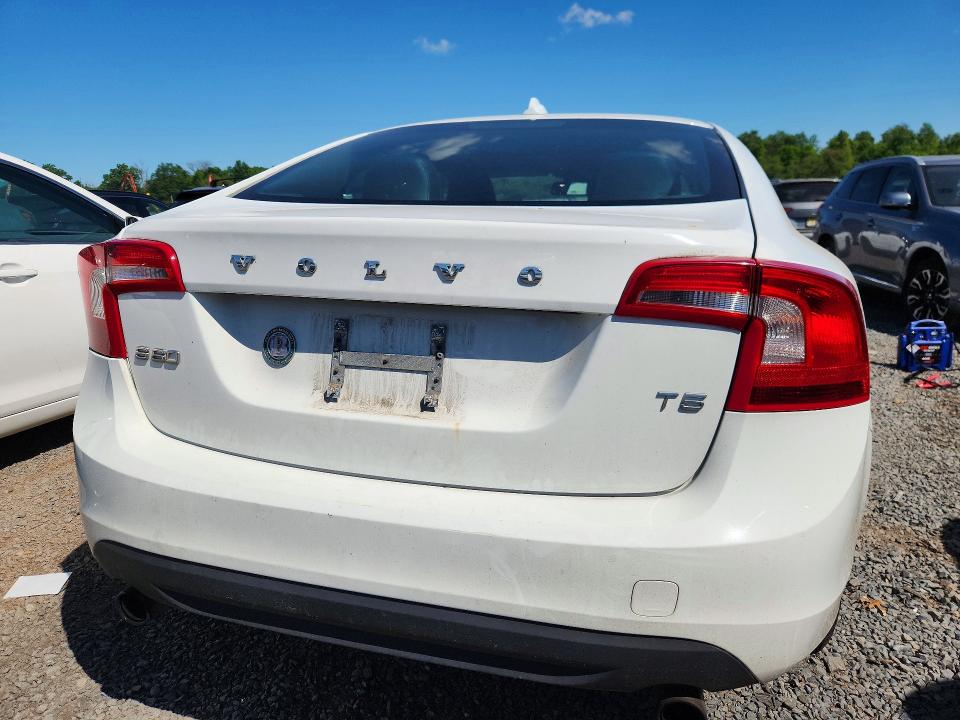2012 Volvo S60 VIN YV1622FS0C2102717 COPART salvage auction — SIDE, NJ - CERT OF TITLE-SALVAGE, sold $400 on 2026-07-24 (photo 6)
