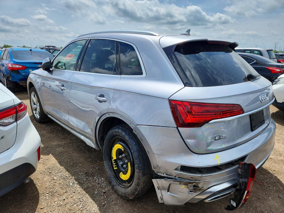 2024 Audi Q5 VIN WA1EABFY7R2088617 COPART salvage auction — REAR END, IL - SALVAGE CERTIFICATE, sold $17,300 on 2026-07-30 (photo 2)