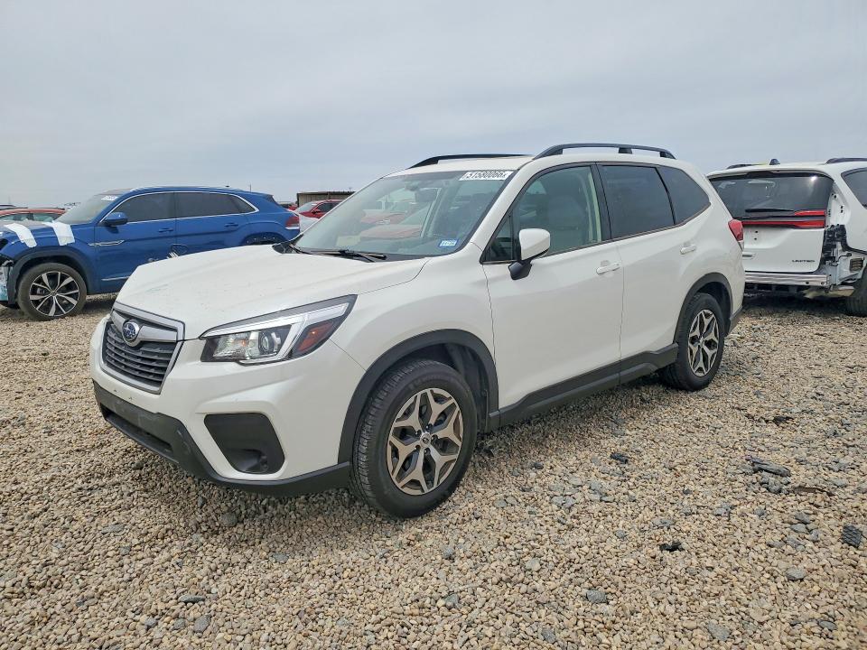 2020 Subaru Forester VIN JF2SKAGC3LH433568 COPART salvage auction — FRONT END, Fl - Cert Of Title Slvg Rebuildable, sold $2,650 on 2026-07-21 (photo 1)