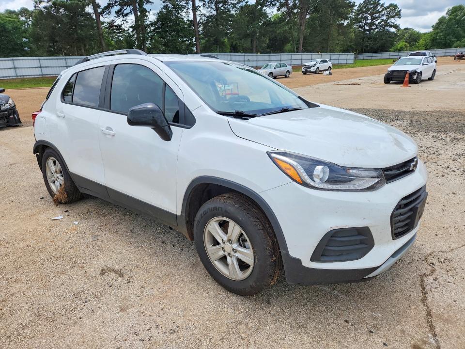 2020 Chevrolet Trax VIN KL7CJLSB8LB335197 COPART salvage auction — REAR END, Tx - Salvage Vehicle Title, sold $1,150 on 2026-07-20 (photo 4)