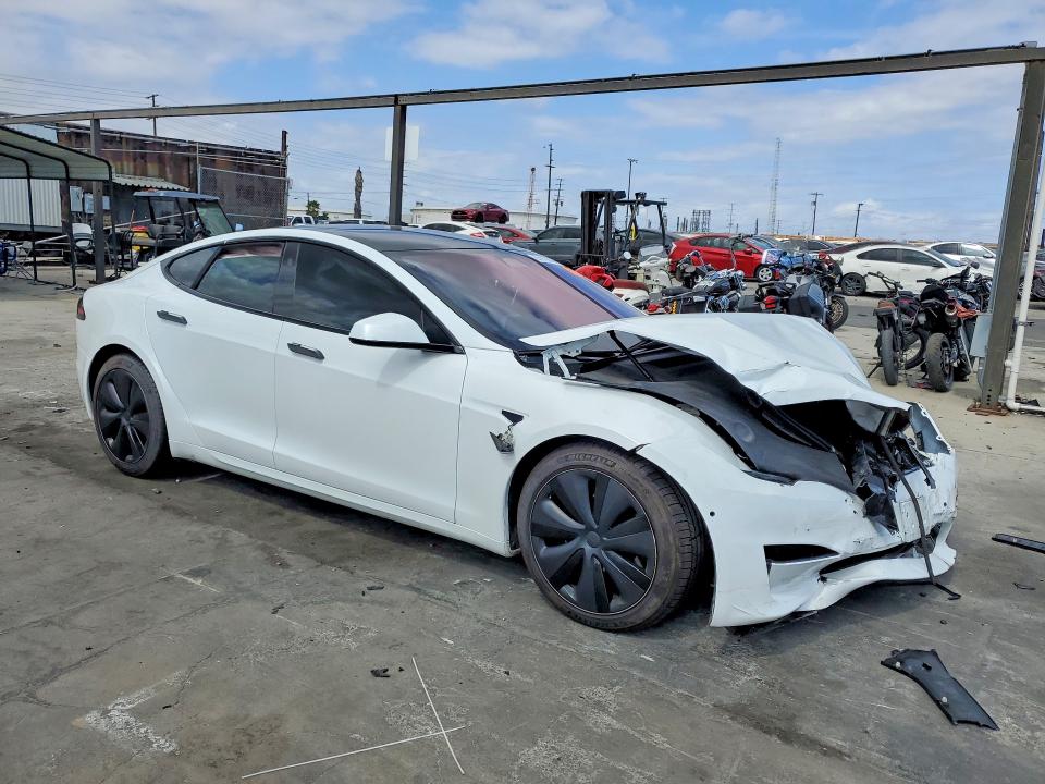 2022 Tesla Model s VIN 5YJSA1E56NF483003 COPART salvage auction — FRONT END, Ca - Salvage Certificate, sold $11,400 on 2026-07-22 (photo 4)