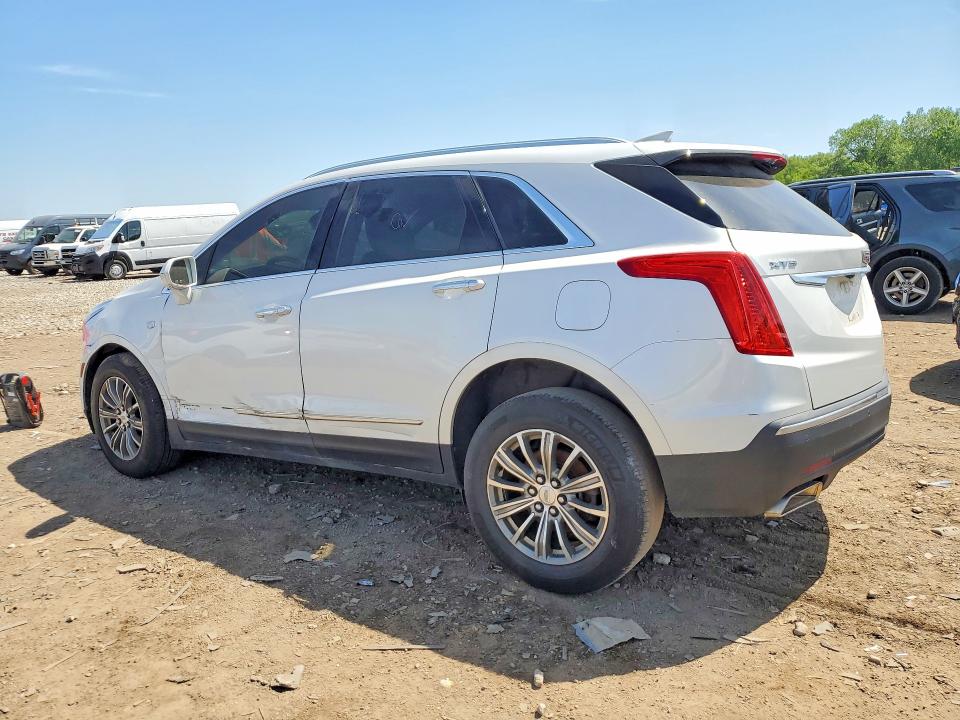 2017 Cadillac Xt5 VIN 1GYKNBRS5HZ235215 COPART salvage auction — NORMAL WEAR, Il - Certificate Of Title, sold $4,200 on 2026-07-24 (photo 2)