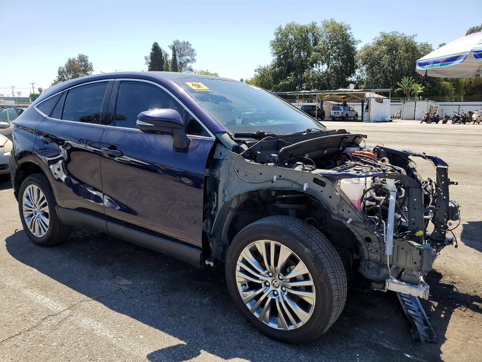 2023 Toyota Venza VIN JTEAAAAH5PJ145482 COPART salvage auction — FRONT END, Ca - Salvage Certificate, sold $8,100 on 2026-07-24 (photo 4)