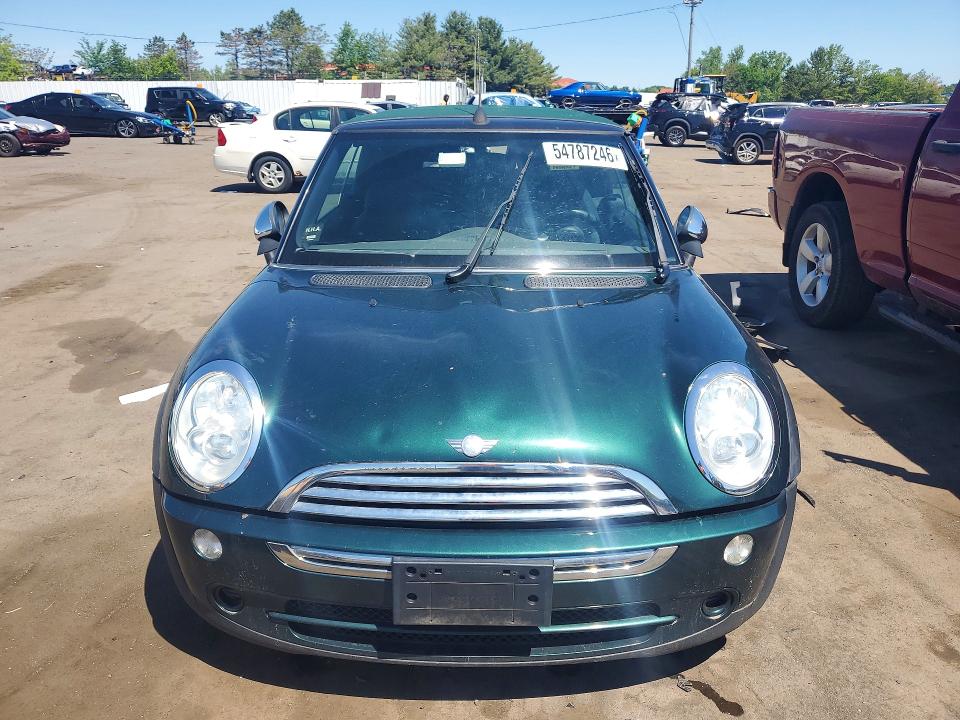 2008 Mini Cooper VIN WMWRF33558TG18388 COPART salvage auction — WATER/FLOOD, Ct - Cert Of Title-Flood Salvage, sold $450 on 2026-07-17 (photo 5)
