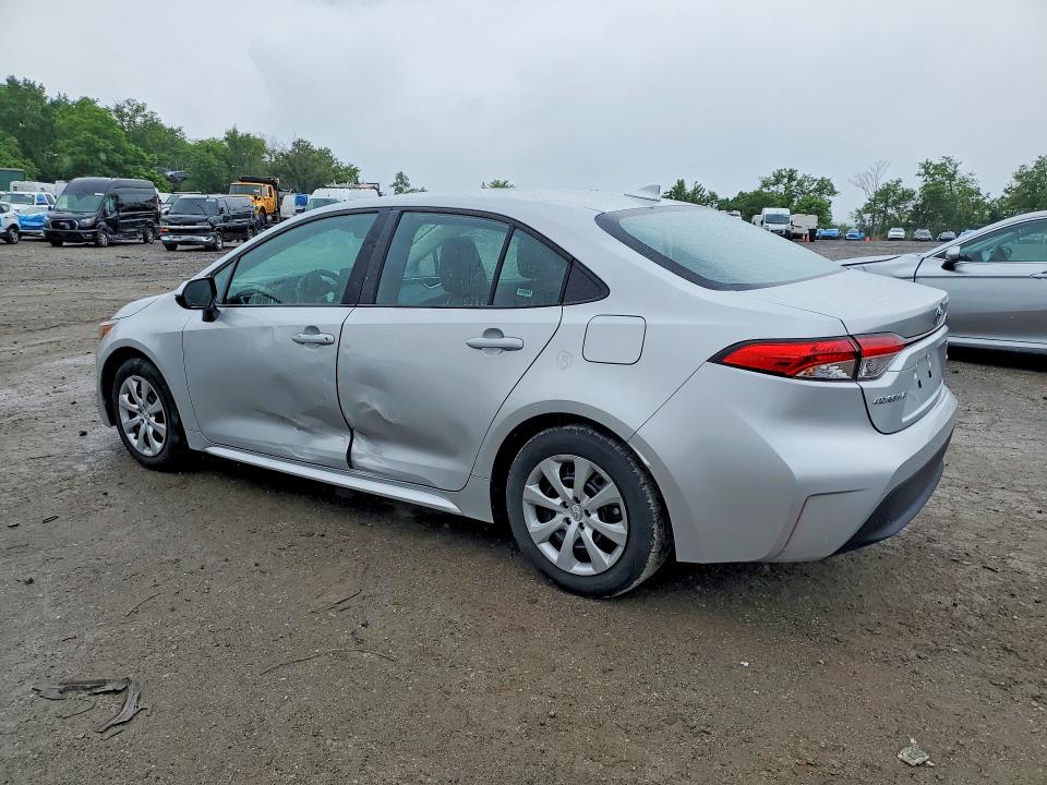 2025 Toyota Corolla VIN 5YFB4MDEXSP277841 COPART salvage auction — SIDE, Tx - Nonrepairable Title, sold $9,400 on 2026-07-09 (photo 2)