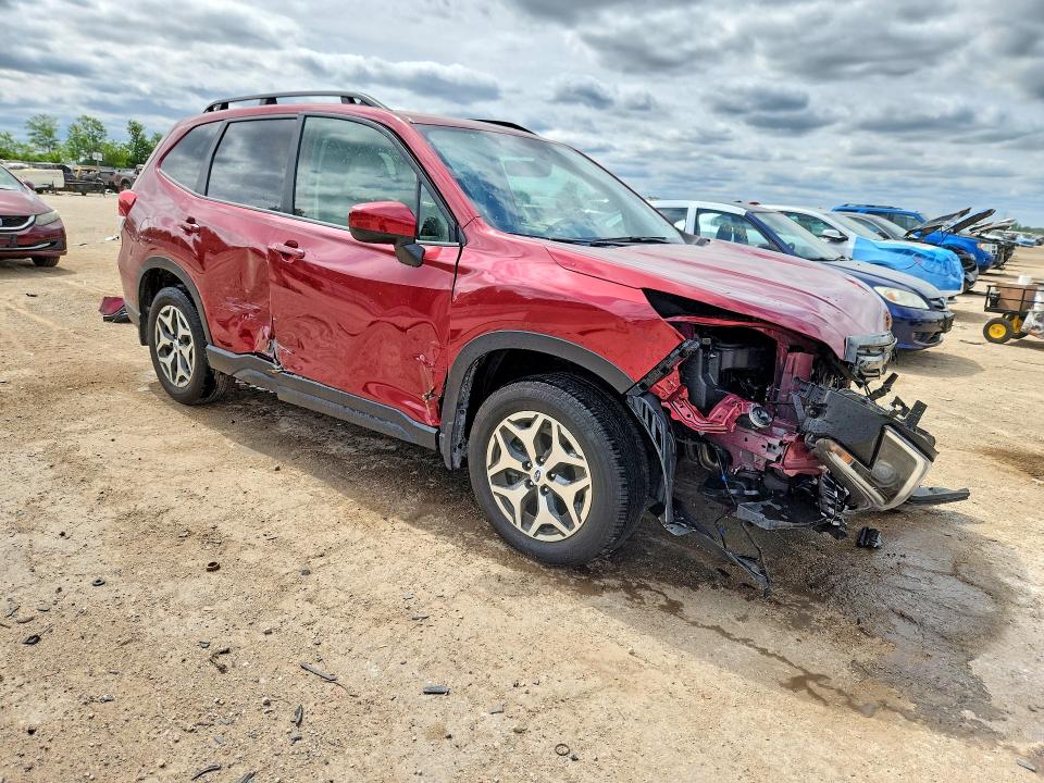 2024 Subaru Forester VIN JF2SKADC0RH511706 COPART salvage auction — FRONT END, Il - Salvage Certificate, sold $4,200 on 2026-07-02 (photo 4)