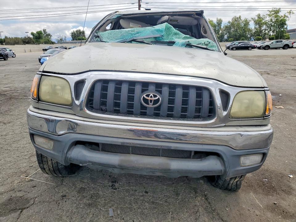 2003 Toyota Tacoma VIN 5TEGN92N43Z249340 COPART salvage auction — ROLLOVER, CA - SALVAGE CERTIFICATE, sold $850 on 2026-07-16 (photo 5)