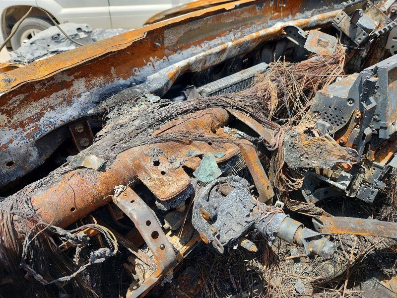 2007 Lexus VIN JTHBL46F175035452 COPART salvage auction — BURN, Sc - Cert Of Title-Salvage Water, sold $200 on 2026-07-22 (photo 9)