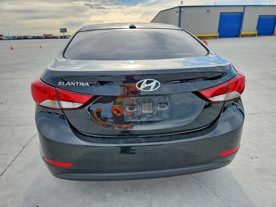 2016 Hyundai Elantra VIN KMHDH4AE8GU636532 COPART salvage auction — FRONT END, Tx - Salvage Vehicle Title, sold $300 on 2026-07-31 (photo 6)