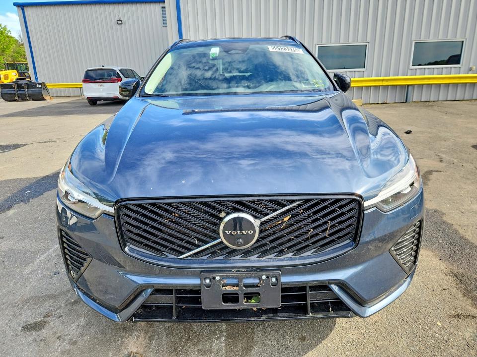 2026 Volvo Xc60 VIN YV4M12RC8T1485734 COPART salvage auction — WATER/FLOOD, Va - Cert Of Title-Salvage Water, sold $17,500 on 2026-07-08 (photo 5)