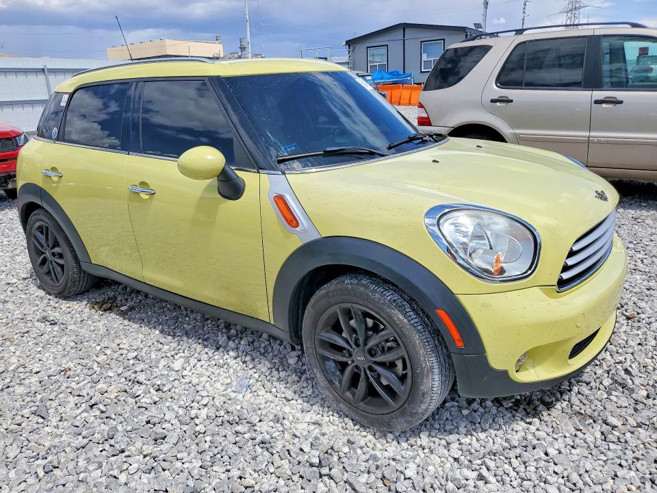 2012 Mini Cooper VIN WMWZB3C52CWM02921 COPART salvage auction — FRONT END, Nv - Salvage Title, sold $575 on 2026-08-05 (photo 4)