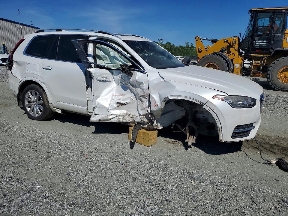 2016 Volvo VIN YV4A22PK7G1020832 COPART salvage auction — SIDE, Nc - Certificate Of Title (P), sold $4,800 on 2026-07-06 (photo 4)