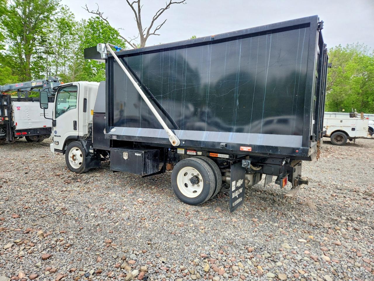 2024 Chevrolet 4500 VIN 54DCDW1D3RS205430 COPART salvage auction — Front End, PA - CERTIFICATE OF SALVAGE, sold $19,500 on 2026-06-19 (photo 2)