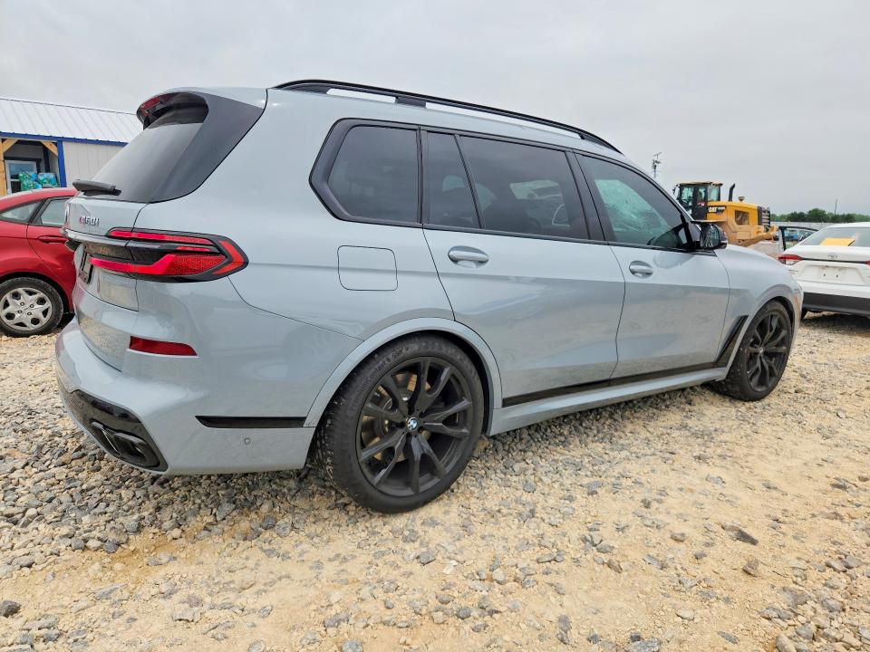 2026 BMW X7 VIN 5UX33EM03T9098418 COPART salvage auction — HAIL, MO - SALVAGE CERTIFICATE OF TITLE, sold $69,000 on 2026-07-27 (photo 3)