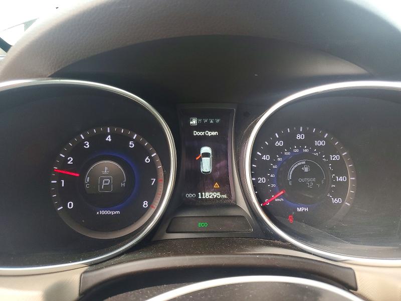 2014 Hyundai Santa fe VIN KM8SR4HF0EU081768 COPART salvage auction — REAR END, NC - SALVAGE CERTIFICATE OF TITLE, sold $3,000 on 2026-07-02 (photo 9)