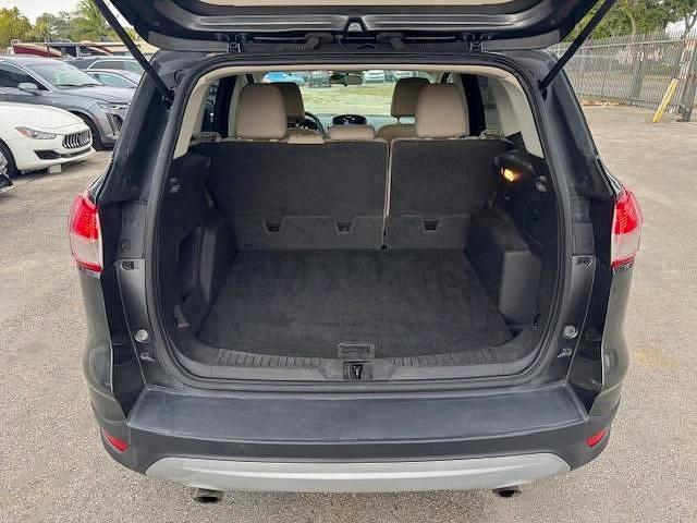 2016 Ford Escape VIN 1FMCU0GX4GUC35892 COPART salvage auction — MINOR DENT/SCRATCHES, Fl - Certificate Of Destruction (P), sold $3,900 on 2026-07-09 (photo 6)