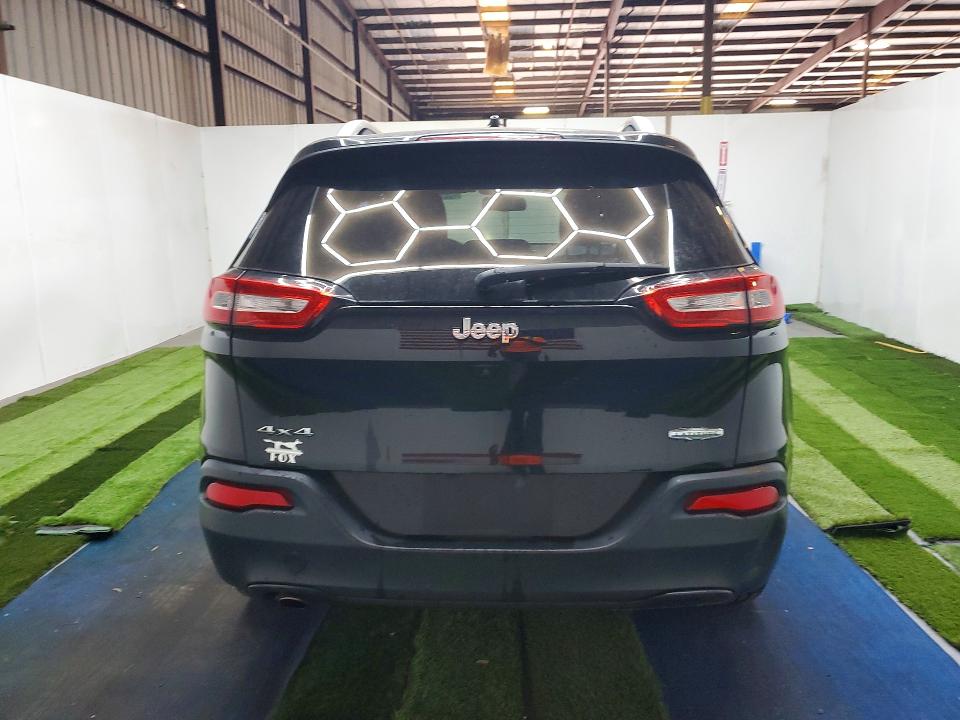 2016 Jeep Cherokee VIN 1C4PJMCB1GW287114 COPART salvage auction — NORMAL WEAR, FL - CERTIFICATE OF TITLE, sold $2,900 on 2026-07-09 (photo 6)
