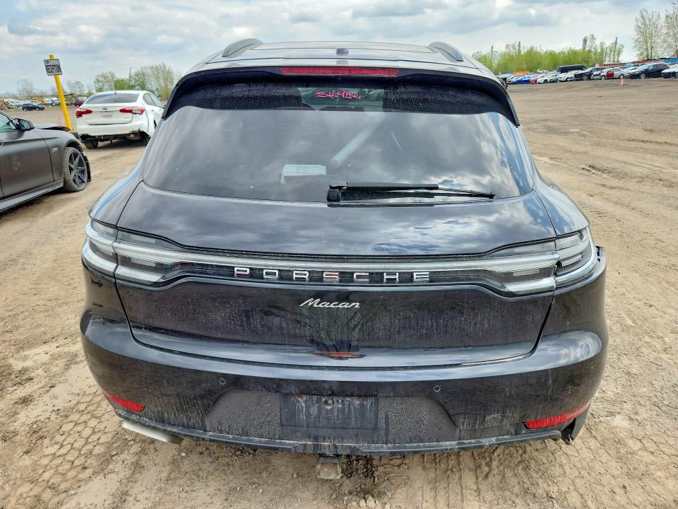 2020 Porsche Macan VIN WP1AA2A50LLB10832 COPART salvage auction — SIDE, Qc - Gravement Accidente, sold $14,300 on 2026-08-04 (photo 6)