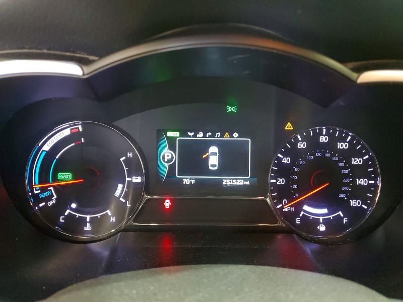 2015 Kia Optima hybrid VIN KNAGN4AD7F5090863 COPART salvage auction — MINOR DENT/SCRATCHES, Vt - Certificate Of Title, sold $2,000 on 2026-07-09 (photo 9)