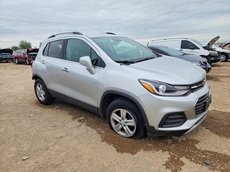 2017 Chevrolet Trax VIN KL7CJPSB2HB197607 COPART salvage auction — REAR END, Il - Salvage Certificate, sold $1,050 on 2026-07-09 (photo 4)