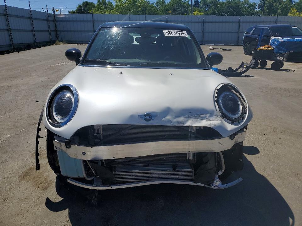 2024 Mini Cooper VIN WMW33DK00R2U69001 COPART salvage auction — FRONT END, Ca - Salvage Certificate, sold $5,950 on 2026-07-28 (photo 5)
