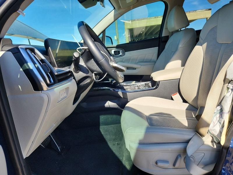 2025 Kia Sorento VIN 5XYRK4JF3SG312001 COPART salvage auction — SIDE, Fl - Cert Of Title Slvg Rebuildable, sold $5,700 on 2026-07-30 (photo 7)