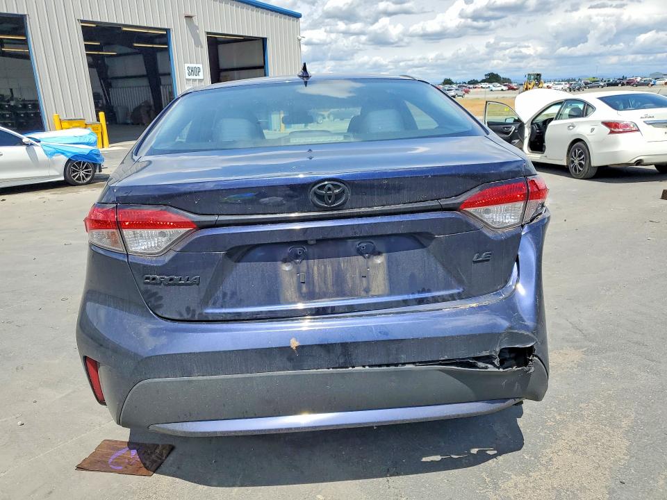 2022 Toyota Corolla VIN 5YFEPMAE6NP323761 COPART salvage auction — SIDE, CA - SALVAGE CERTIFICATE, sold $4,100 on 2026-07-02 (photo 6)