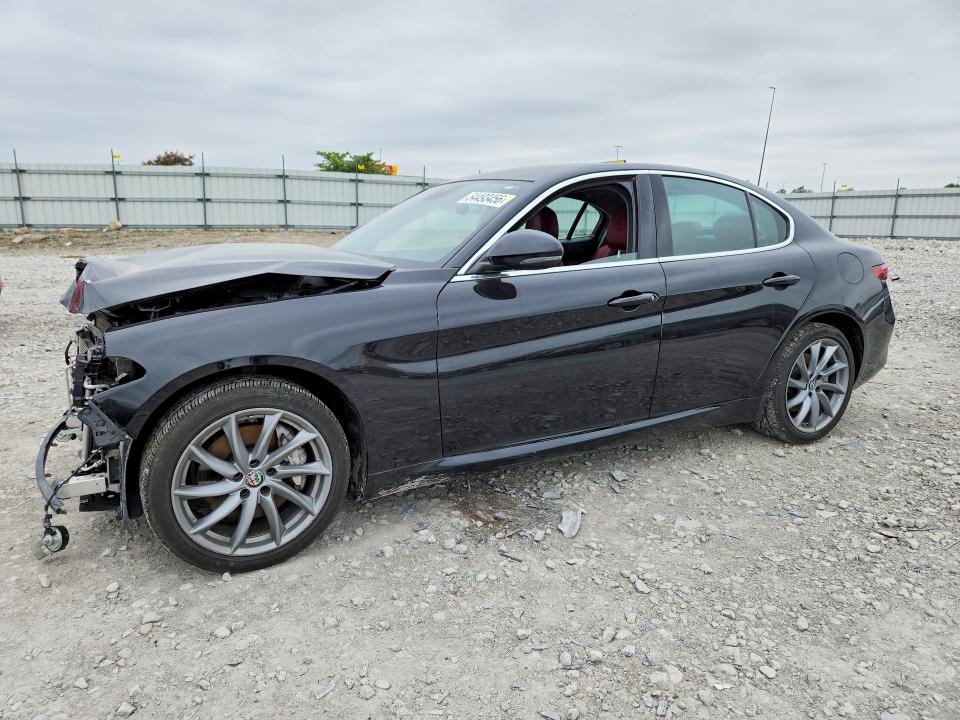 2021 Alfa romeo Giulia VIN ZARFANAN5M7643039 COPART salvage auction — FRONT END, Il - Salvage Certificate, sold $4,050 on 2026-08-03 (photo 1)