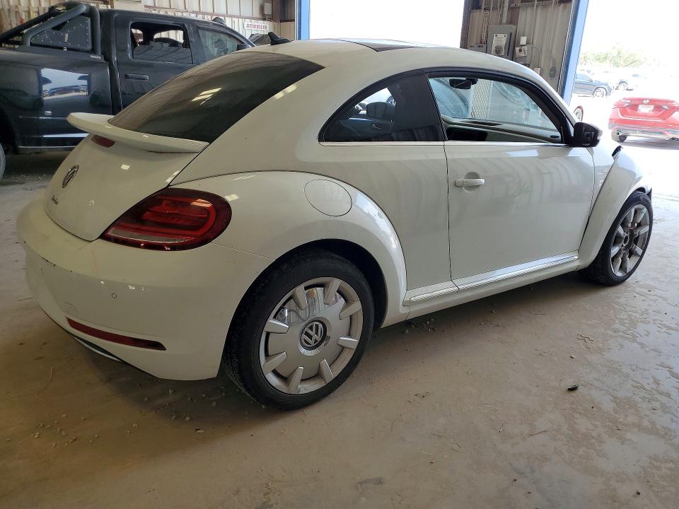 2019 Volkswagen Beetle VIN 3VWJD7AT4KM708209 COPART salvage auction — FRONT END, Tx - Salvage Vehicle Title, sold $3,050 on 2026-07-31 (photo 3)