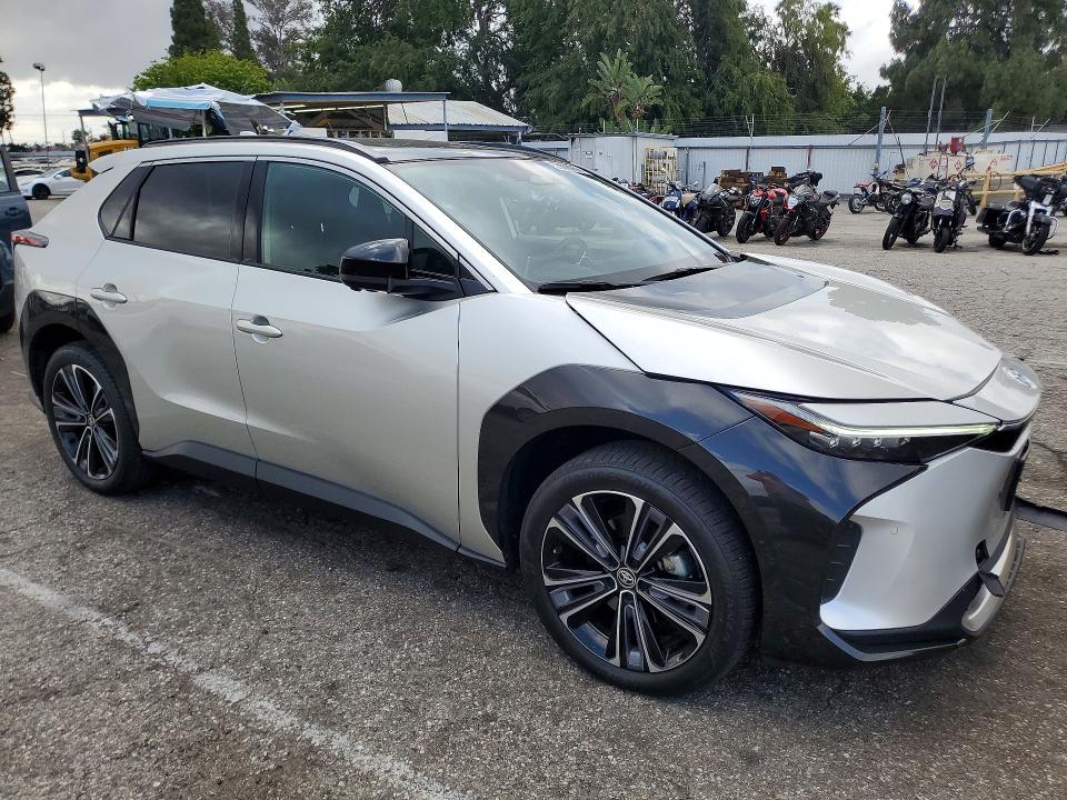 2024 Toyota Bz4x VIN JTMAAAAA5RA052584 COPART salvage auction — FRONT END, CA - SALVAGE CERTIFICATE, sold $11,000 on 2026-07-31 (photo 4)