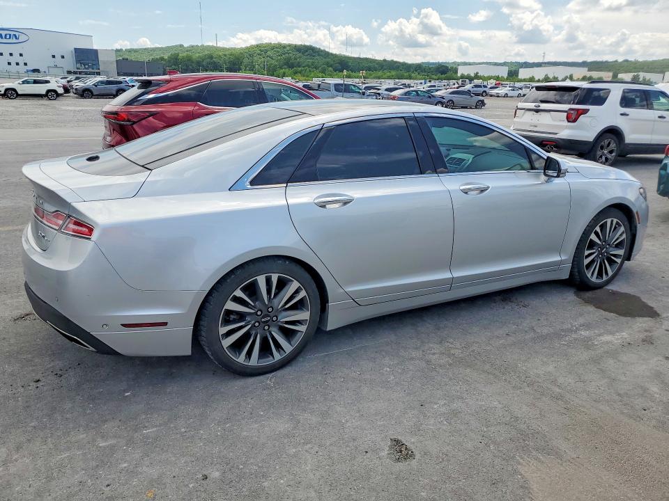 2017 Lincoln VIN 3LN6L5DC5HR618909 COPART salvage auction — HAIL, Ok - Cert Of Title-Salvage, sold $3,100 on 2026-07-17 (photo 3)