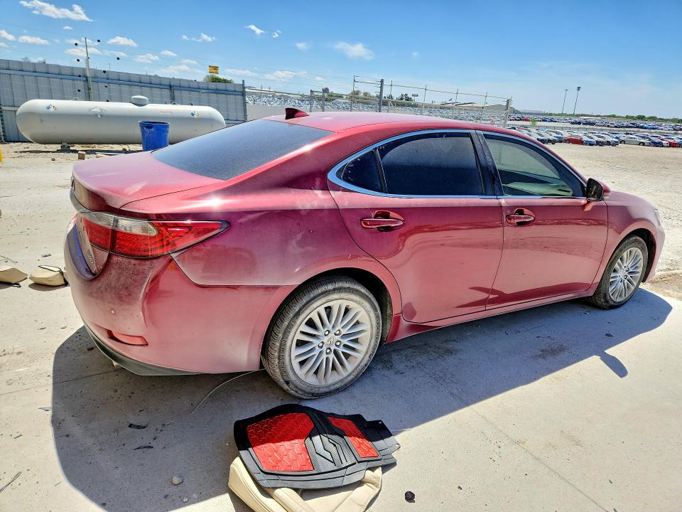 2015 Lexus VIN JTHBK1GG0F2163786 COPART salvage auction — HAIL, Ne - Cert Of Title-Salvage, sold $500 on 2026-07-28 (photo 3)