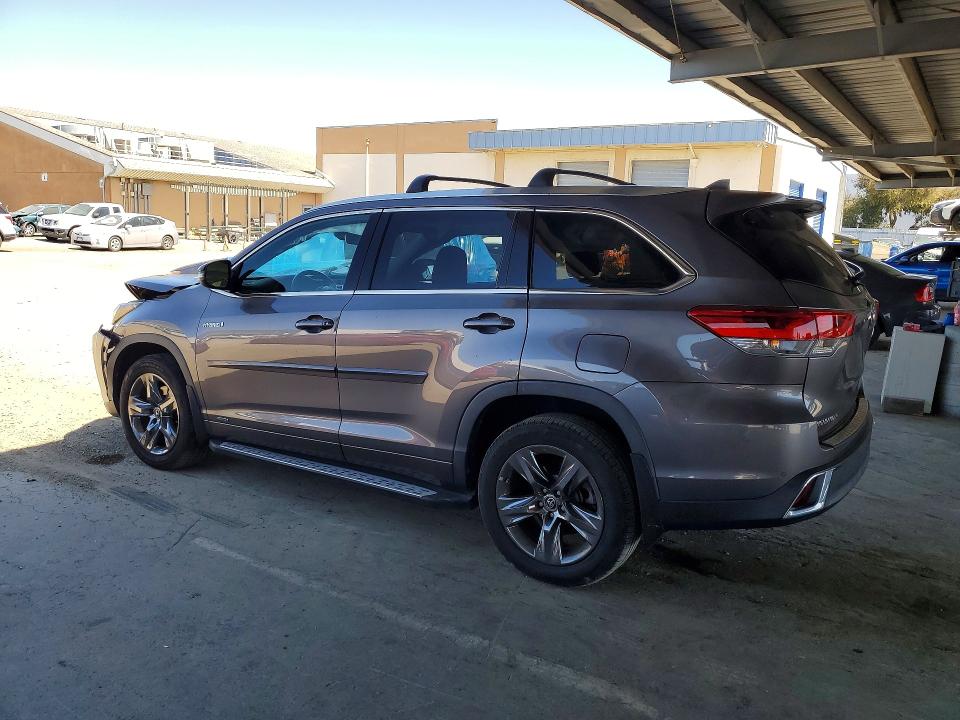 2017 Toyota Highlander VIN 5TDDGRFH3HS036532 COPART salvage auction — FRONT END, Ca - Salvage Certificate, sold $8,000 on 2026-07-02 (photo 2)