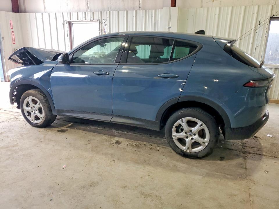 2024 Dodge Hornet VIN ZACNDFAN0R3A44473 COPART salvage auction — FRONT END, Va - Certificate Of Title (P), sold $5,200 on 2026-07-30 (photo 2)