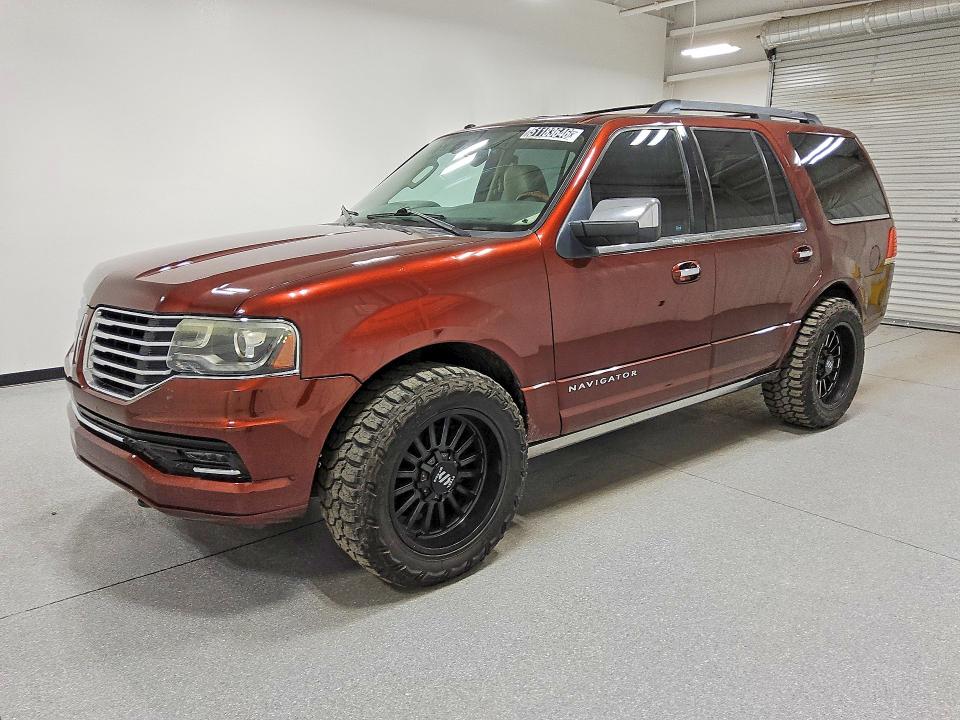2015 Lincoln townhouse Navigator VIN 5LMJJ2JT5FEJ10410 — COPART salvage auction photo
