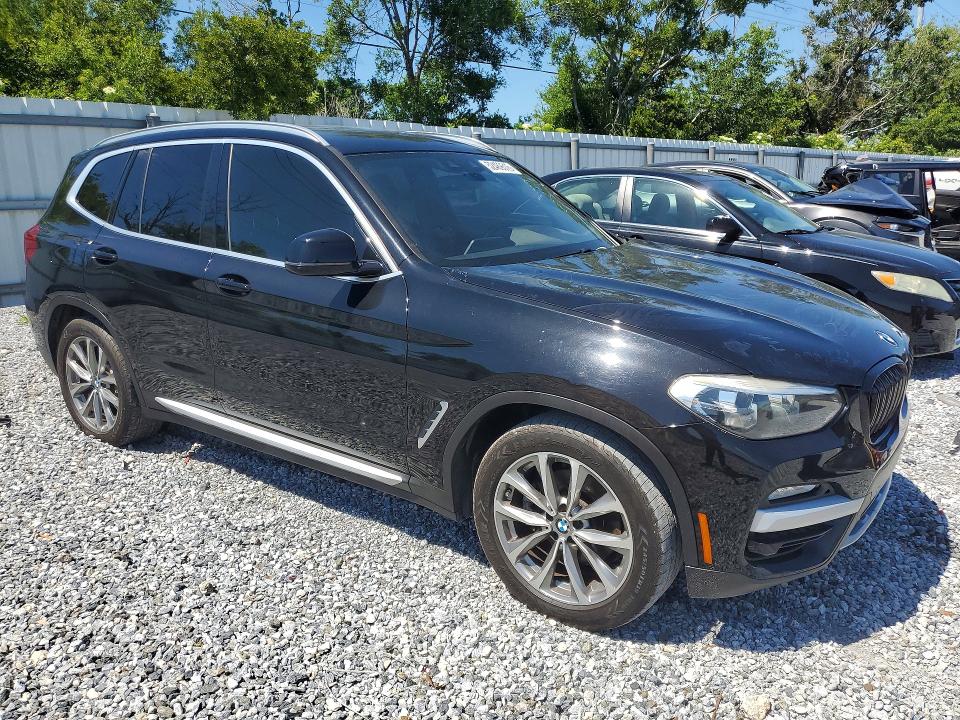 2019 BMW X3 VIN 5UXTR7C59KLF34684 COPART salvage auction — MINOR DENT/SCRATCHES, Fl - Certificate Of Title (P), sold $8,000 on 2026-07-09 (photo 4)