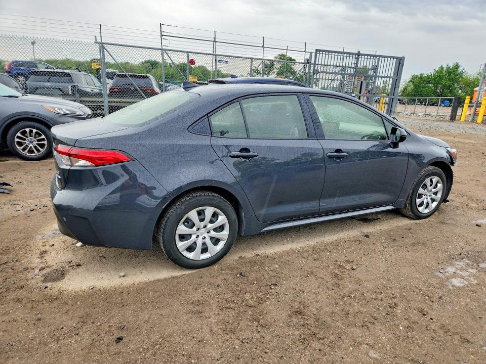 2025 Toyota Corolla VIN JTDBCMFE0S3098667 COPART salvage auction — SIDE, MD - CERT OF SALVAGE > 75% DAMAGE, sold $7,500 on 2026-07-30 (photo 3)