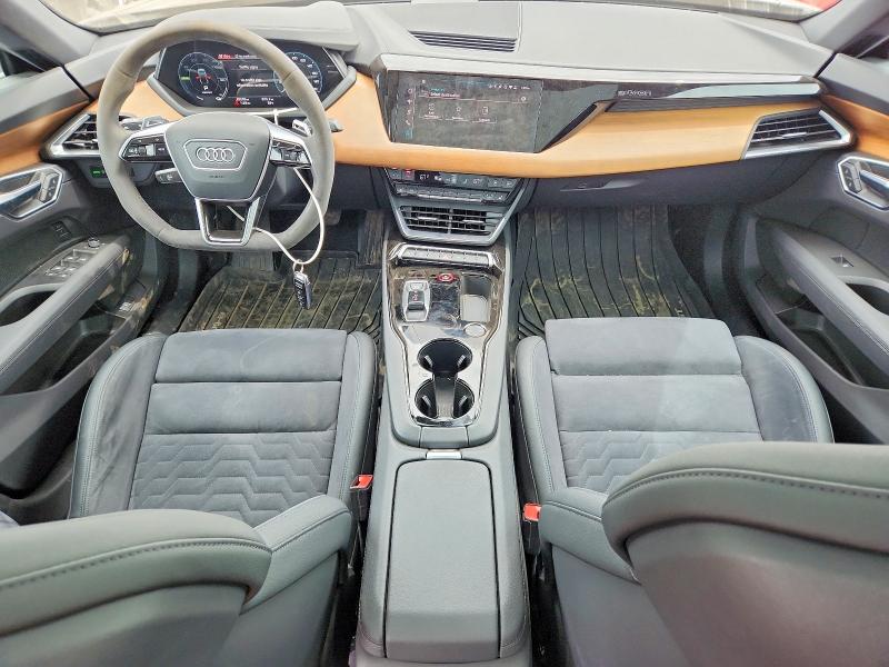 2023 Audi E-tron gt VIN WAUFJBFW4P7002718 COPART salvage auction — SIDE, Il - Salvage Certificate, sold $24,600 on 2026-07-28 (photo 8)